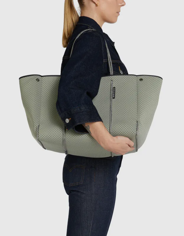 ESCAPE TOTE Sage Green