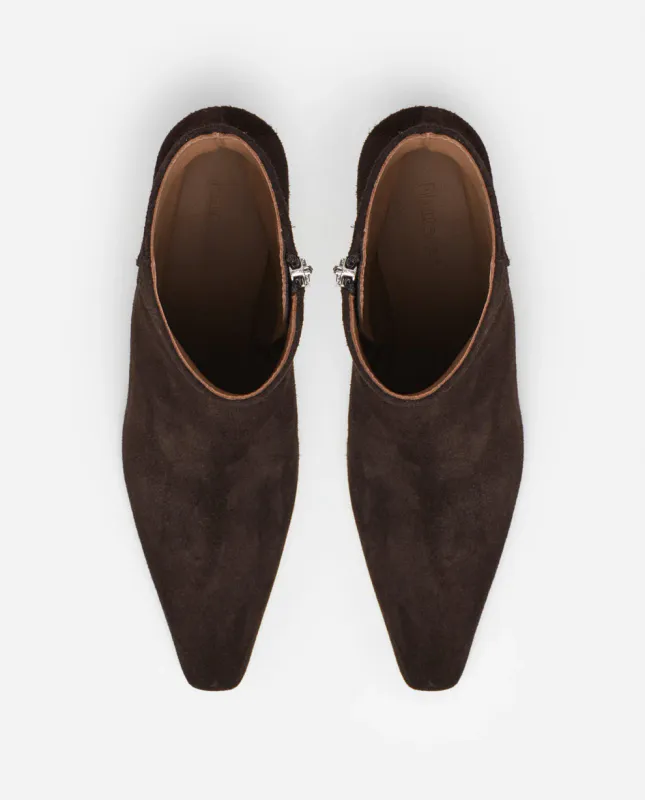 XENA Suede Chocolate 