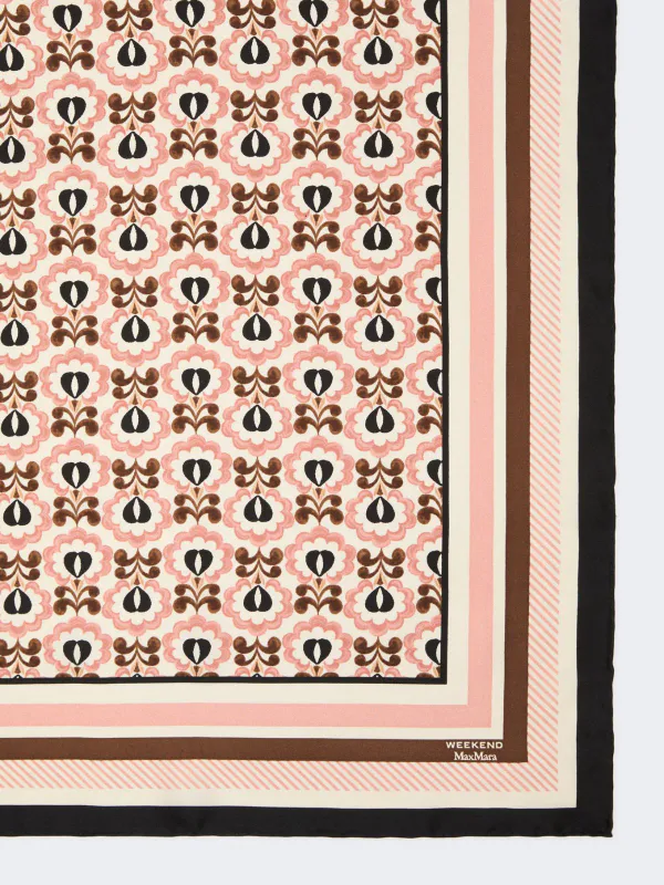 ONESTO scarf Silk Ivory 
