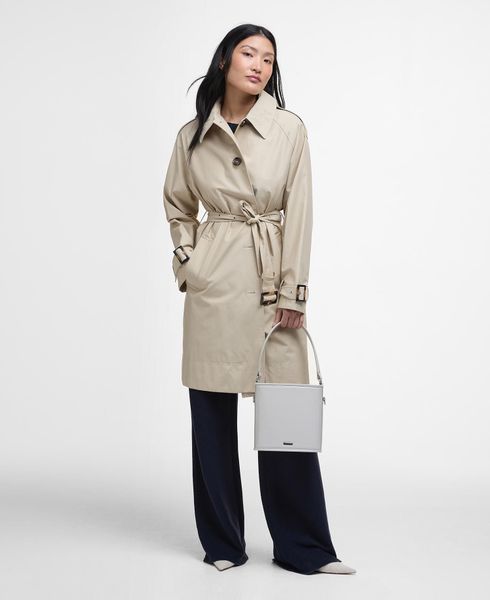 Bilde av MAIA Showerproof Jacket ...