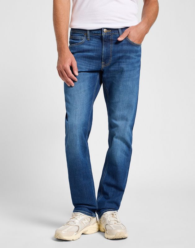 DAREN Straight Leg Jean 