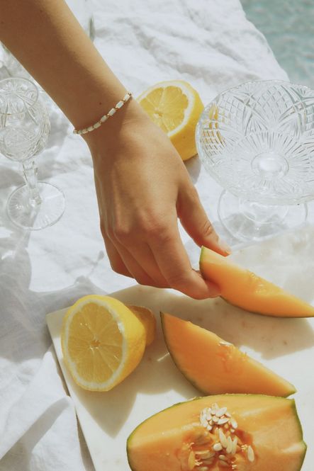 Hovedbilde THE WHITE Shell Bracelet
