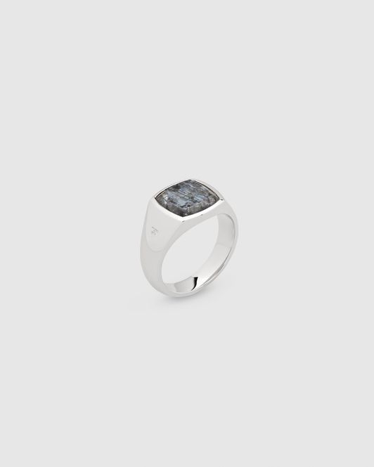 Hovedbilde Kay Ring Larvikite