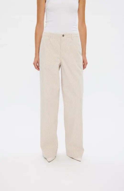 Erica 825 Oat Milk Stripe