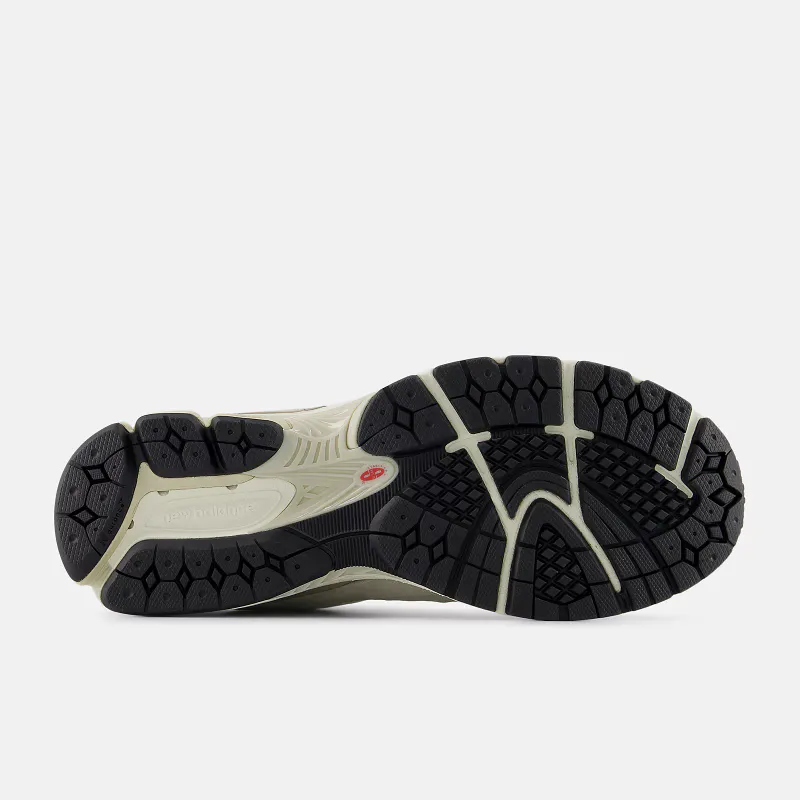 New Balance 2002RB Shipyard Timberwolf