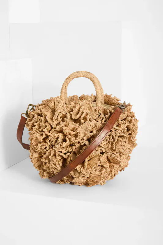 CORAL Tea Ball raffia bag