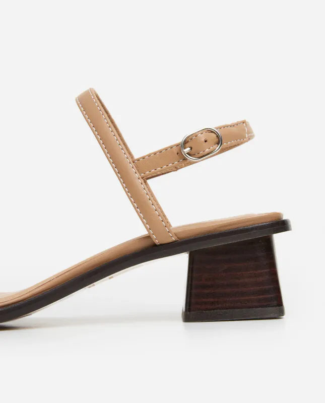 JUNO Leather Cognac