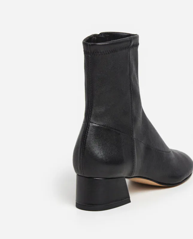 Ember Stretch Black